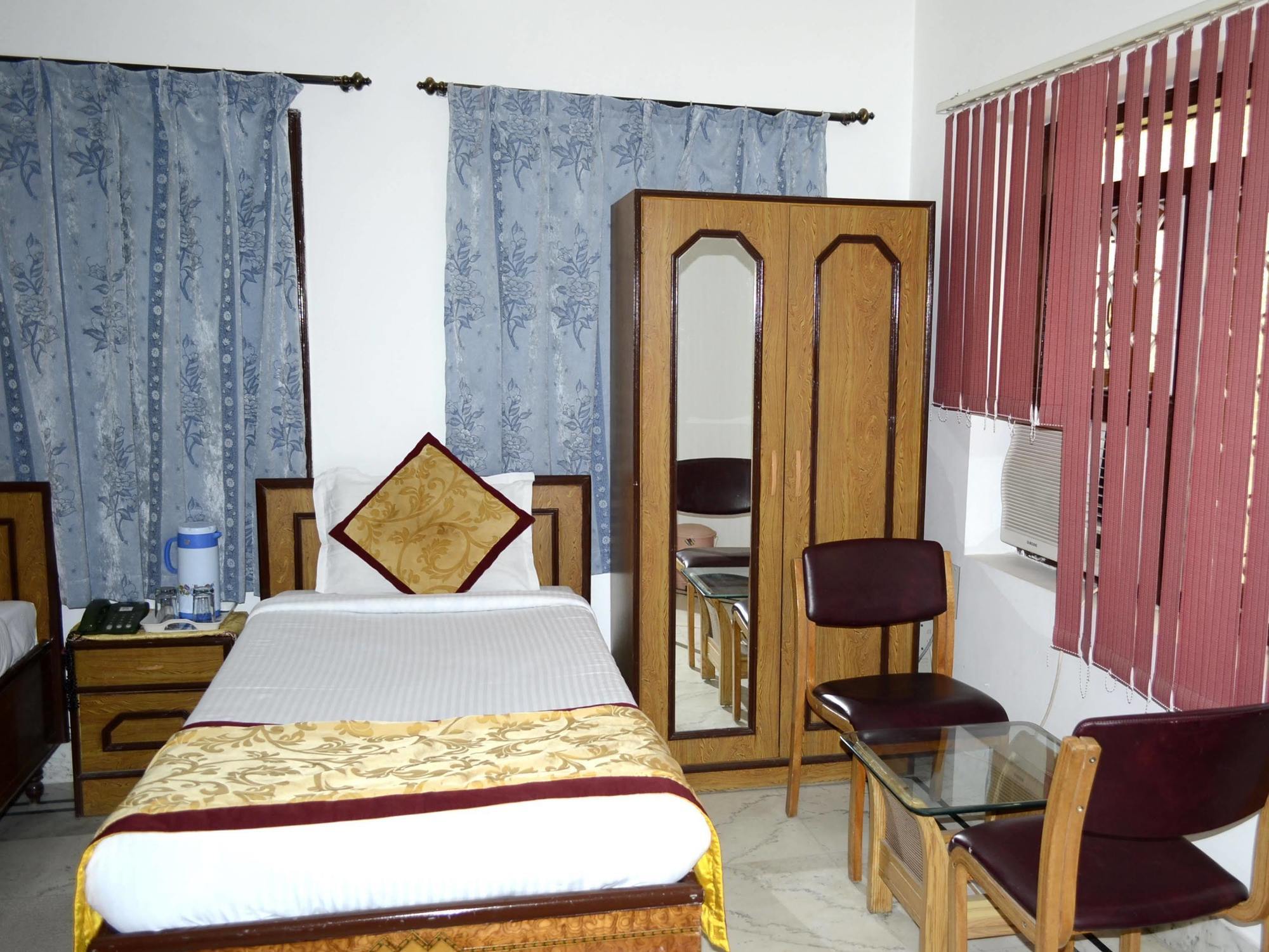 Hotel Tokyo Vihar Bodh Gaya Eksteriør billede