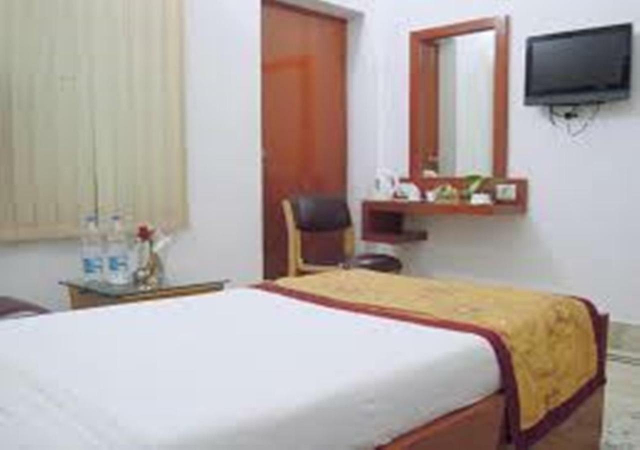 Hotel Tokyo Vihar Bodh Gaya Eksteriør billede
